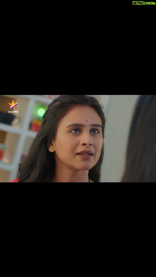 Mrunal Dusanis - 42.9K Likes - काव्या आणि पार्थचं लग्न मोडू नये म्हणून नंदिनी देणार रम्याला समज…
'लग्नानंतर होईलच प्रेम'
शनिवार 29 मार्च संध्या. 7:00 वा. Star प्रवाह वर…
#LagnaNantarHoilachPrem #starpravah