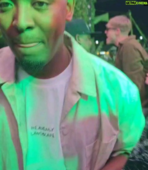 Msaki - 33.1K Likes - Happy Birthday my Friend! ✨💫🥂
Thank you for always being kind. Even when we were stuck at the airport in Dubai for days I noticed your kindness never left even when frustrated. Thank you for reminding me music is meant to be fun and for always being a safe space.
Happy Release day and I can't wait for everyone to hear the love and care you put into your upcoming album. May the whole world see the light in your heart 💛 and may blessings follow you always.
Lastly, may the Gods of sportsmanship always remind you that I'm a better cricket player than you. Amen. 🙏🏿 😂😭💔
"Amigos Para Siempre"
#yeswelookrelated #solarpower #umdala #facts