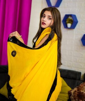 Muskan Shaikh Instagram - Comment’s your fav colour 💛

Pic shoot by : @mr_devil74_ 

Pic edit by : @edittbyjai 

#photoshoot #saree #lifestyle #enjoylife #love #cute #model #actor #explorepage✨ #love #foryou #mukufamily