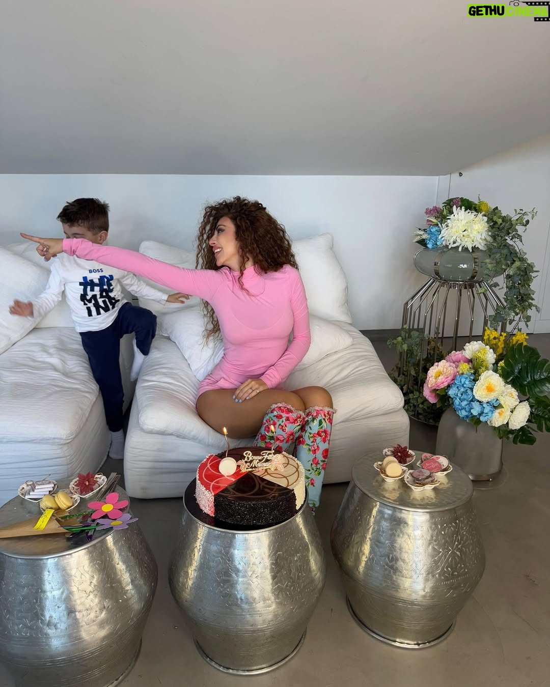 Myriam Fares - 3 Likes - Being your mom is the best gift of all 💙🌸🩵