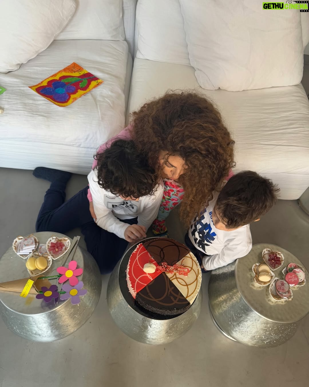 Myriam Fares - 3 Likes - Being your mom is the best gift of all 💙🌸🩵