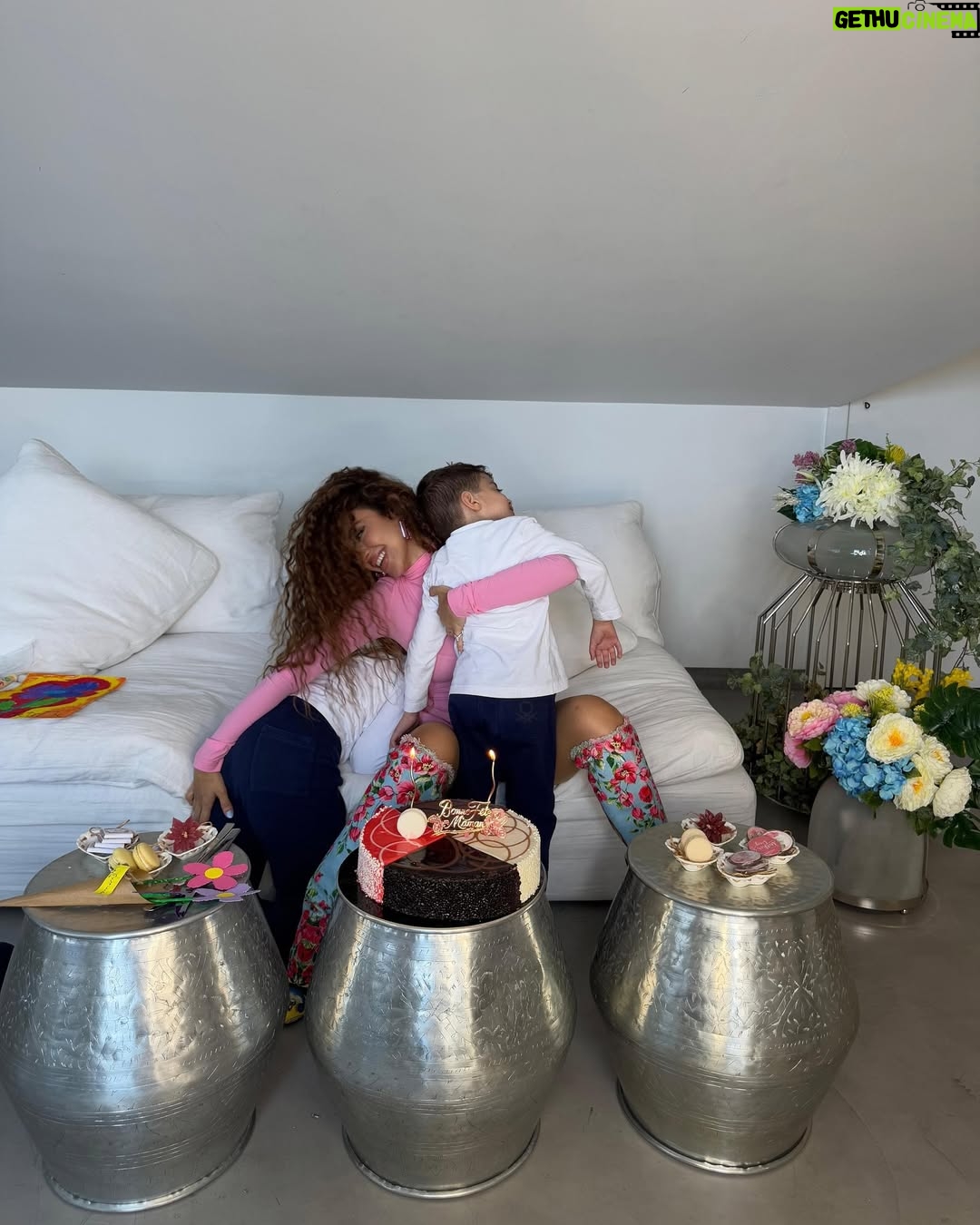 Myriam Fares - 3 Likes - Being your mom is the best gift of all 💙🌸🩵