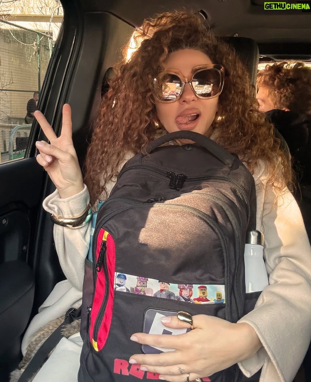 Myriam Fares - 3 Likes - 🏫