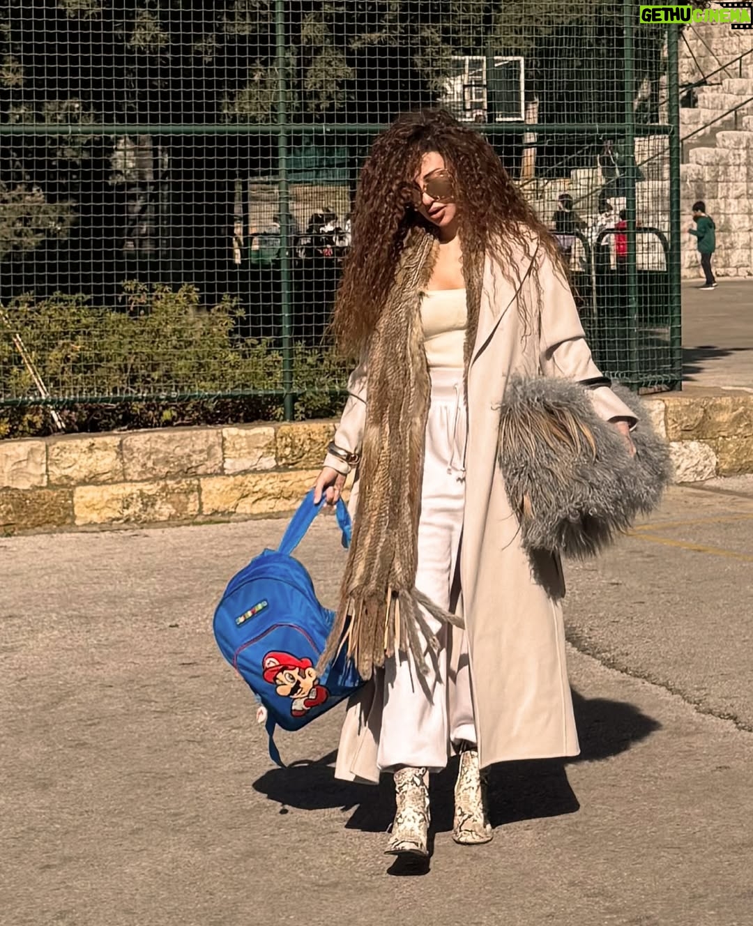 Myriam Fares - 3 Likes - 🏫