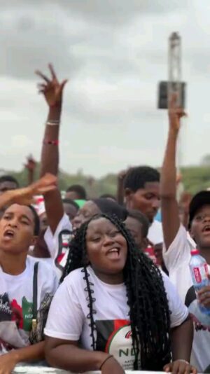 Mzbel Instagram - MOOD....
to all those who claim The Great NDC Party will loose because of me this video is for u 😂🤣 ❤️💚🖤🤍🙏🏾