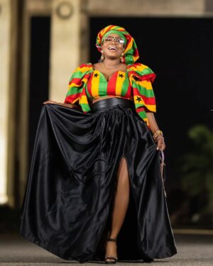 Mzbel Instagram - God bless our homeland Ghana 🇬🇭 
Outfit @bukiefabrix 
Skincare @pinamangcosmetics 
Photo @clik_shot_it
Makeup @feby_aileen