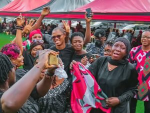 Mzbel Instagram - To Hon Francis Sosu and my entire NDC family, I really appreciate your support 🙏🏾