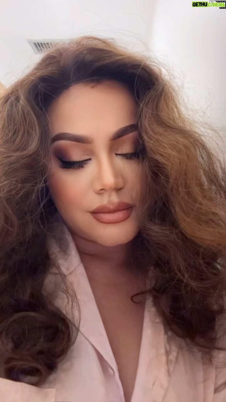 Nadia Buari - 6.1K Likes - Let’s talk tonight baby!! 😉