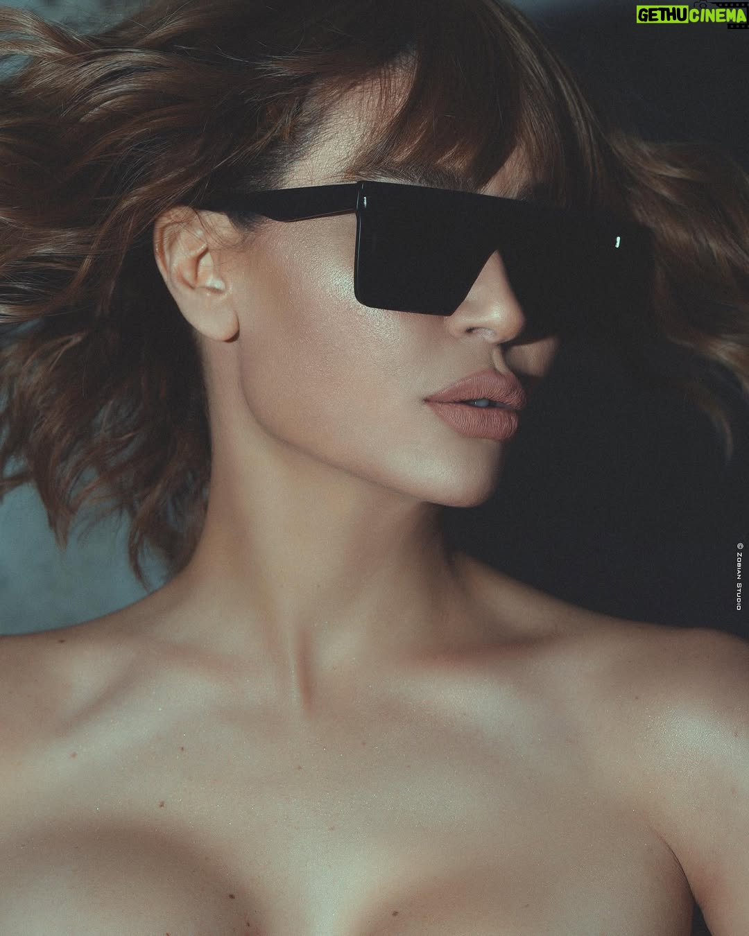 Nadine Rassi - 28.5K Likes - …كَم من امرأةٍ فقدت إحساسَها بأُنوثَتِها ، فَنَسِيَت أنّها امرأة !!
#العالَم_اليومي_للمرأة 🙈
#اليوم_العالمي_للمرأة
Photographer: @zobiansaadofficiall
Styled by: @_zakissa
Makeup by: @lena.ibrahim.mua
Hair by: @robertmaalouf
Special thanks to @dr.michelhelou 🌹
#nadinealrassi #nr