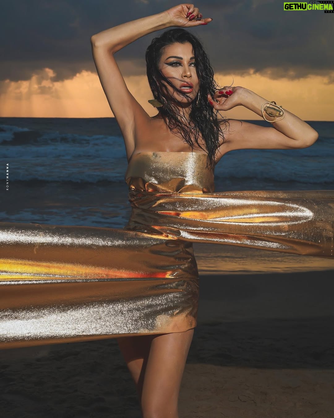 Nadine Rassi - 34.9K Likes - Hey 4 September 👋🏻
Am 44 now !!
My golden age , here I come…
#44 #mygoldenage #mygoldenlife #NR #nadinealrassi #birthday #actress #artist #golden #photoshoot #myage #fortyfour Concept creator and styling: @_zakissa
Hair by: @sameraboalhosen
Makeup by: @roulasleimanmakeupartist_
Accesoires by: @ga.byandrea
Nails by: @despinabeautyinstitute
Photographer: @ronyhannaphotography