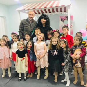 Nadine Salameh Instagram - قطعة من قلبي ونعمة ربي بحبك اد الدنية كلها الله يحميكي انتي وبيلا وكل عيد وانت بخير والسعادة ترافقك وتضلها نجوم السما مرافقتك كل سنه وانت بنتي الغاليه مينيسا❤️️