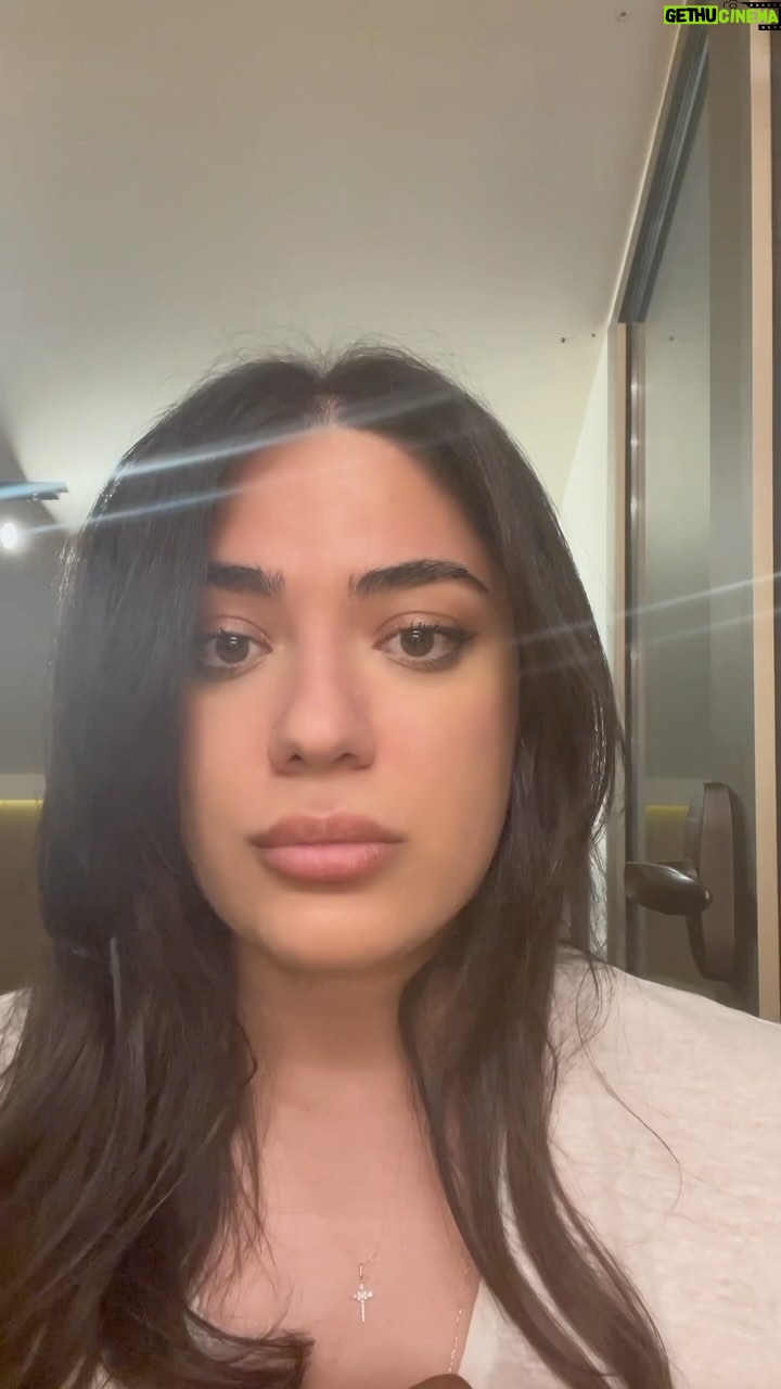 Nadine Wilson Njeim - 9.5K Likes - Ł
Ų§ ŲŖŲ³ŁŲŖŁŲ§.