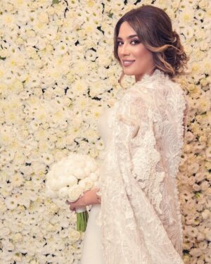 Nadine Wilson Njeim Instagram - 1988-2024 

Still the same old girl. 

Moving forward
Carpe Diem-ing
Manifesting
And occasionally messing up and getting back up 😁