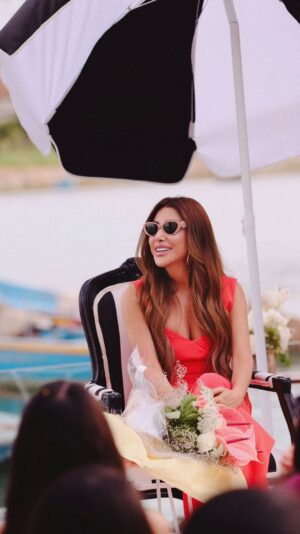 Najwa Karam Instagram - #تعا_نقعد على الطريقة المغربية 🏖️

#نجوى_كرم_في_موازين