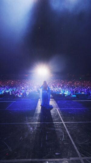 Najwa Karam Instagram - متل العادة جمهور #المغرب بغنّي عنّك وأنا كتير بحبّن 💙

#نجوى_كرم_في_موازين