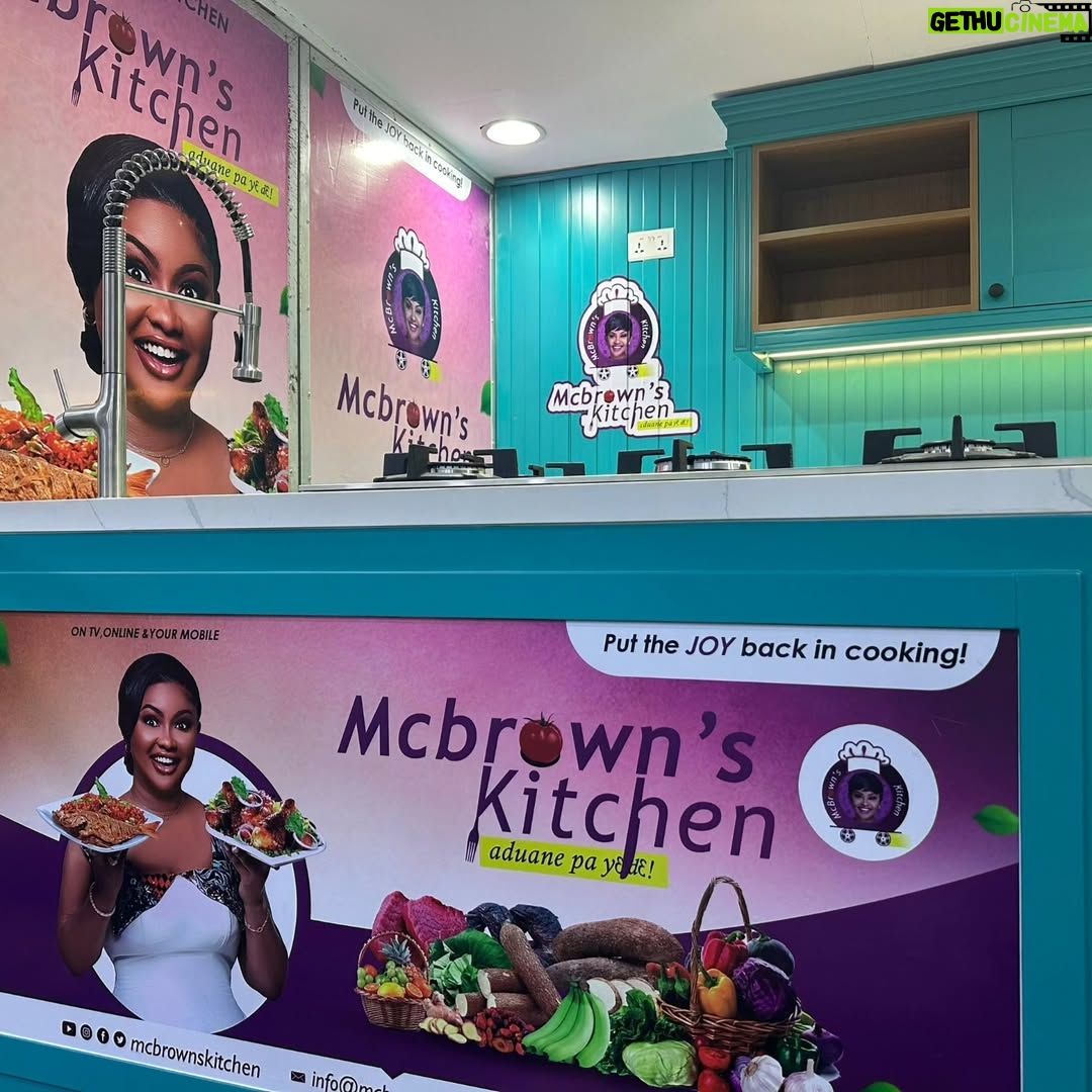 Nana Ama McBrown - 18.3K Likes - Hello Ghana 🇧🇴
The new season of @mcbrownskitchen is starting this Saturday 21st December
on @tv3_ghana 5pm and @onuatv 6pm
This season is more exciting and fun
Don't miss this and every Saturday
#kitchen design by @lonchagh
#Sponsors
@hisense_ghana
@tastytomghana
@belpakghana
@kivoproducts
@deedewspices
@milifeghana
@ghandourcosmeticsltd
@enapafoodsgh
#Wormplex400
#McBrownsKitchen
##aduanepayede
#Brimm