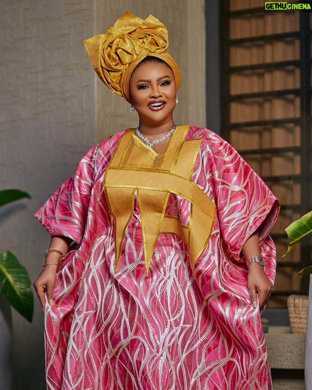 Nana Ama McBrown - 27.9K Likes - Am blessed to be Alive
April the 4th Month
Happy New Month
#HEREXCELLENCY
#styled ... @neal__davids
#gele ..... @the_gele_center
#mua ...... @_berries_glam
#outfit.... @lure_gh
#GoldenFeet @wendylovefashionhouse
#pic ..... @kays__photographs
#BRIMM