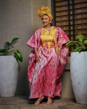 Nana Ama McBrown Instagram - Am blessed to be Alive 

April the 4th Month 

Happy New Month 

#HEREXCELLENCY 

#styled ... @neal__davids 
#gele ..... @the_gele_center
#mua ...... @_berries_glam
#outfit.... @lure_gh 
#GoldenFeet @wendylovefashionhouse
#pic ..... @kays__photographs 
#BRIMM