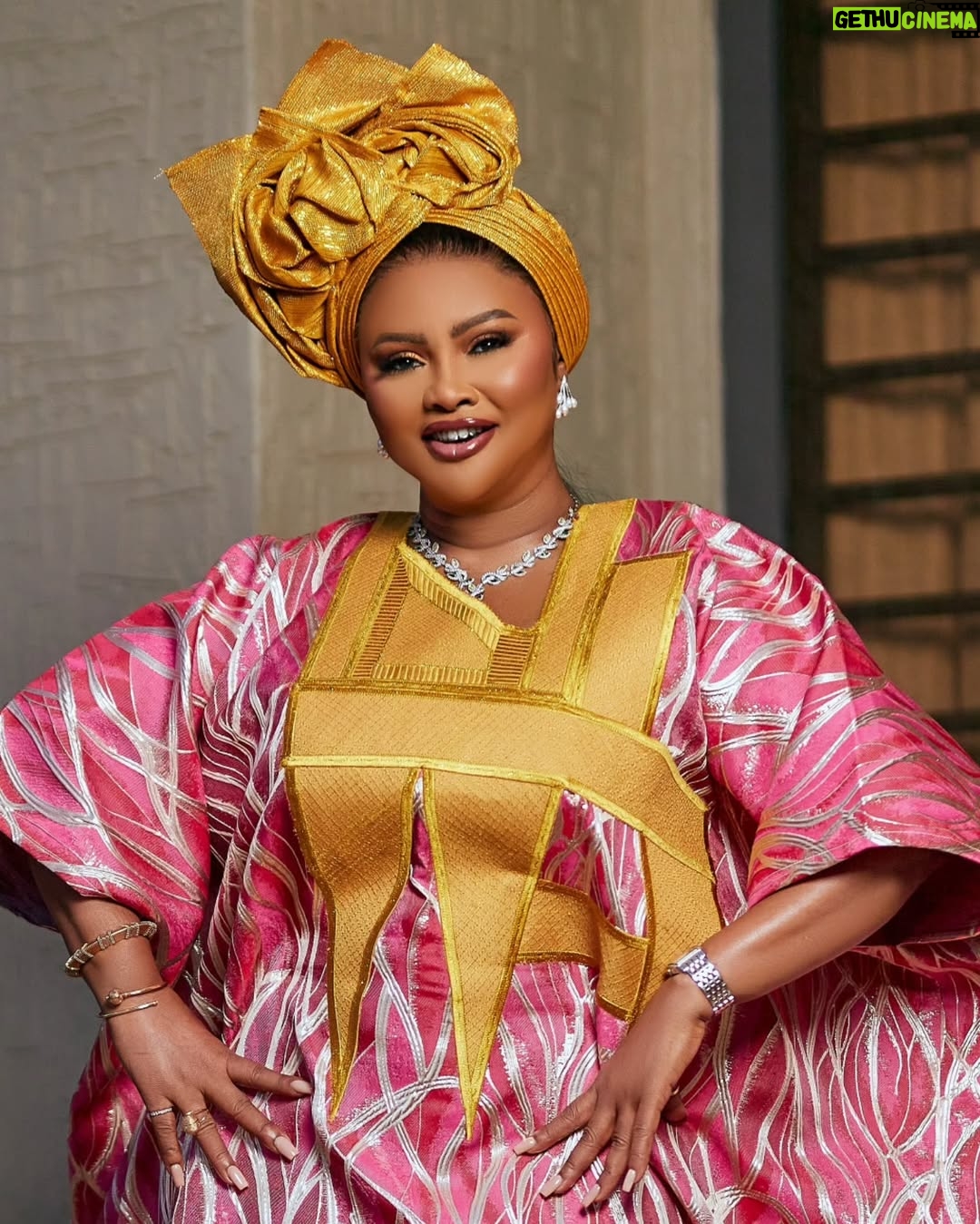 Nana Ama McBrown - 27.9K Likes - Am blessed to be Alive
April the 4th Month
Happy New Month
#HEREXCELLENCY
#styled ... @neal__davids
#gele ..... @the_gele_center
#mua ...... @_berries_glam
#outfit.... @lure_gh
#GoldenFeet @wendylovefashionhouse
#pic ..... @kays__photographs
#BRIMM