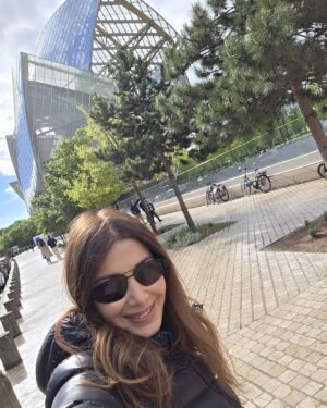 Nancy Ajram Instagram - Love, light, and a little Parisian magic this Easter 💛🐣 My heart is full. #Grateful