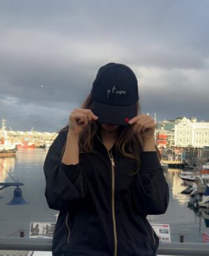 Nancy Ajram Instagram - ✌🏻🤫🇿🇦