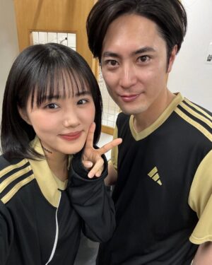 Nanoka Hara Instagram - 🖤🖤🖤

トライストーン大運動会

ご来場いただいた皆様、ありがとうございました。
沢山の応援うれしかった！最高でした❤️‍🔥

素敵な事務所に所属させて頂いているのだなぁとしみじみ…感謝の気持ちでいっぱいです。

アーカイブ配信もあるのでぜひ︎☺︎

#キャプテン副キャプテンと

#トライストーン大運動会
#チームブラック