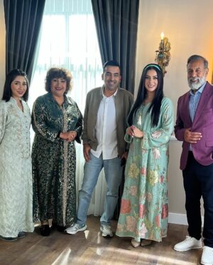 Nariman Al Saboury Instagram - اجمل اللحظات في حامض حلونا ❤️ 
المبدع @osama_alsharqi 
@mbciraqtv @mbcgrouppr @shahid.vod @ahsan_dadosh @ali_jaber35 @actress_fawzia_hassan @saba.ebrahem @rafal_nashmi @ali_almallak69 @ayad_altaie1 @heba_sabah @ashraqat_alghanim @alkhafajitv @sandy_jamall