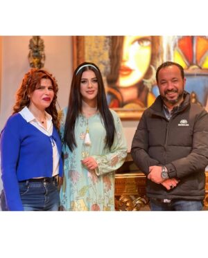 Nariman Al Saboury Instagram - اجمل اللحظات في حامض حلونا ❤️ 
المبدع @osama_alsharqi 
@mbciraqtv @mbcgrouppr @shahid.vod @ahsan_dadosh @ali_jaber35 @actress_fawzia_hassan @saba.ebrahem @rafal_nashmi @ali_almallak69 @ayad_altaie1 @heba_sabah @ashraqat_alghanim @alkhafajitv @sandy_jamall