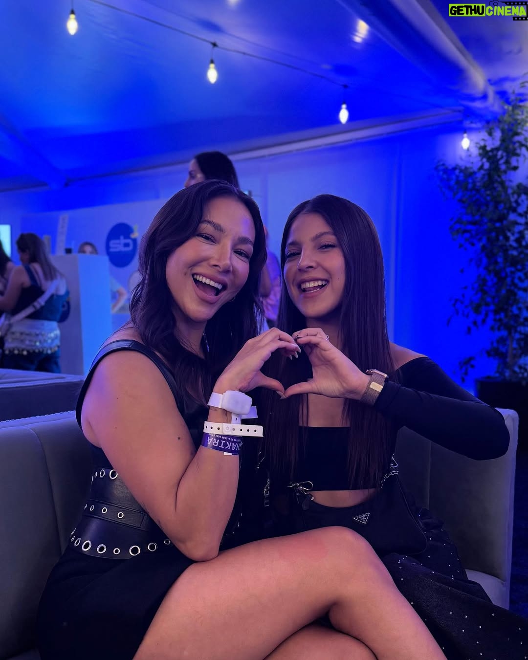 Natalia Mandiola - 3.7K Likes - Lo que VA de Abril, con el Corazón a mil 🤎✨🔥📈 #abril #dump