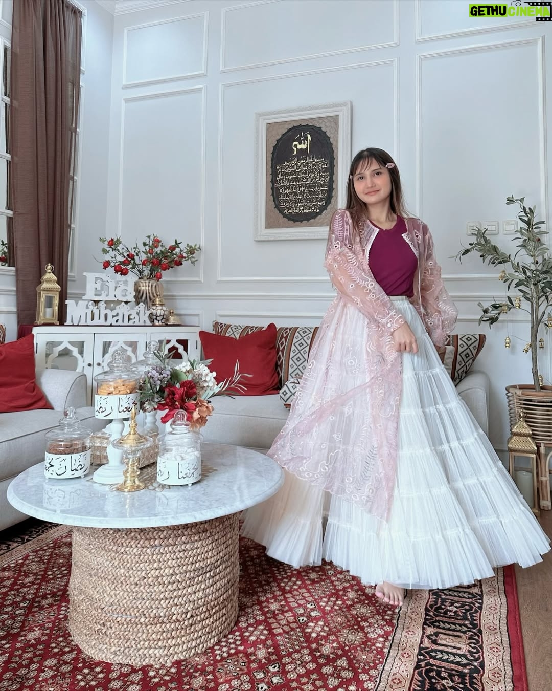 Natalie Sarah - 7.8K Likes - Eid Mubarak 💕 Assalamualaikum
Taqabbalallahu minna wa minkum, shiyamana wa shiyamakum 🌙🕌
Selamat Hari Raya Idul Fitri 1446H
mohon maaf lahir dan batin ya 🙏🏻🩷🙏🏻
-
#eid #idulfitr #lebaran #eidmubarak❤️ #mashaallah #masyaallah #masyaallahtabarakallah
