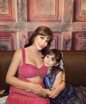 Nathalie Hart Instagram - Birthday girl 🧒❤️
