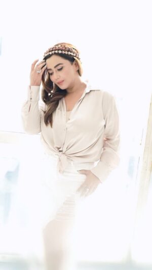 Nausheen Ali Sardar Instagram - Sunshine in my Soul 🌞
 #sukoon #love #ıshq