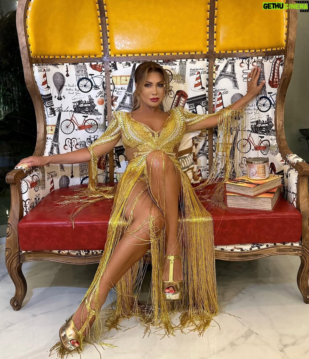 Nawal Al Zoghbi - 59.5K Likes - Amazing night in #northcoast #egypt 🔥🔥🔥
#lucida #nawalelzoghbi
Dress by @labourjoisie
Hair by @fattalelie
@lucidaegypt #haciendared