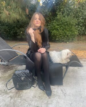 Naz Elmas Instagram - 