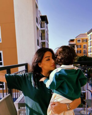 Neama Riadh Instagram - أبني وعزيز روحي مثل هالتاريخ قبل عامين أجيت ونورت حياتي وتربعت بقلبي يارب يحفظك ويحميك ويارب اشوفك أحسن وأسعد الناس وتكون بار بيه وبأبوك . 

يارب هو قطعة من قلبي وقرة عيني فاحفظه لي وبارك لي في عمره 

اتمنالك سنين طويلة وكلها سعادة ونجاحات ❤️