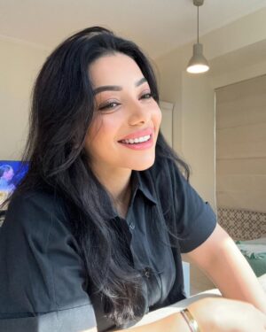 Neama Riadh Instagram - 🙏❤️