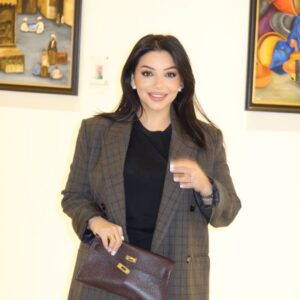 Neama Riadh Instagram - تشرفت في تغطية الأسبوع الثقافي العراقي في قطر والذي نظمته وزارة الثقافة القطرية بالتعاون مع وزارة الثقافة العراقية