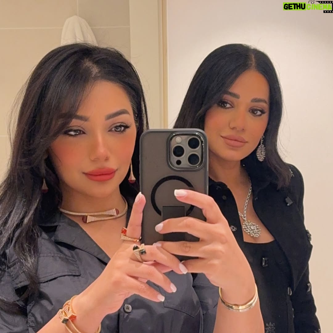 Neama Riadh - 128.3K Likes - صديقتي أختي سندي ♥️❤️ أم عاليا كل عام وانتي الاجمل والافضل والاقوى ♥️❤️