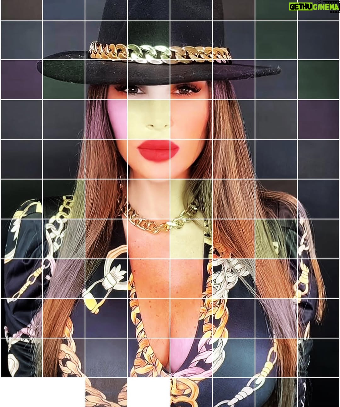 Nelly Makdessy - 14.8K Likes - Do you want to be original ? Then be prepared to be copied #لا_تكبر_راسك #نيللي_مقدسي
