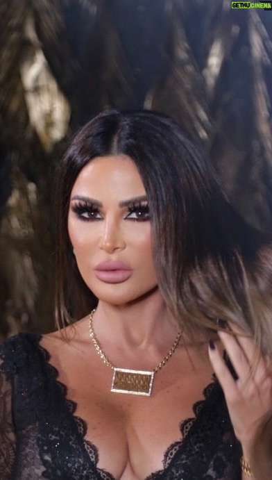 Nelly Makdessy - 15.8K Likes - Happy to meet everyone. Congratulations ,it was a special evening @christinezoughaib @doumitzoughaib سعدت بلقاء الجميع كانت سهرة ولعانة 🔥 ليلة ما الها تاني 👗 @danyatrache