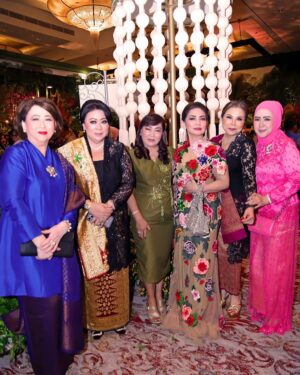 Nia Daniati Instagram - Acara Pernikahan Putra Hatta Rajasa & Putri Ello Kalla  Ritz Carlton Hotel Pasifik Place jakarta