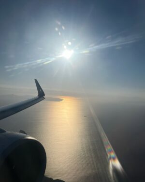 Nia Vardalos Instagram - Arriving in Athens, Greece, as the sun is setting on the beautiful most blue sea. And now, rehearsals begin for Tiny Beautiful Things, Athens. I am excited and terrified to perform in Greek onstage for the first time. But that little feeling of working outside one’s comfort zone is exactly what we are supposed to do. Here we go! Tickets in my bio and @pallastheater opening night is May 16. 🎭 #tinybeautifulthings #theater #cherylstrayed #playwright #love #athens ❤️🇬🇷❤️