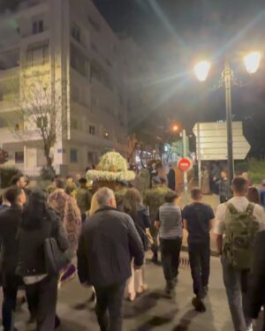 Nia Vardalos Instagram - Walking the streets of Athens with the epitafio makes my heart swell. Καλή Ανάσταση everyone. With love, from Greece ❤️🇬🇷❤️