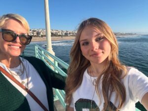 Nicole Eggert Instagram - Happiness is not a matter of events, it depends upon the tides of the mind - Alice Meynell #breastcancer #breastcancerwarrior #happiness #life #lifestyle #healthy #light