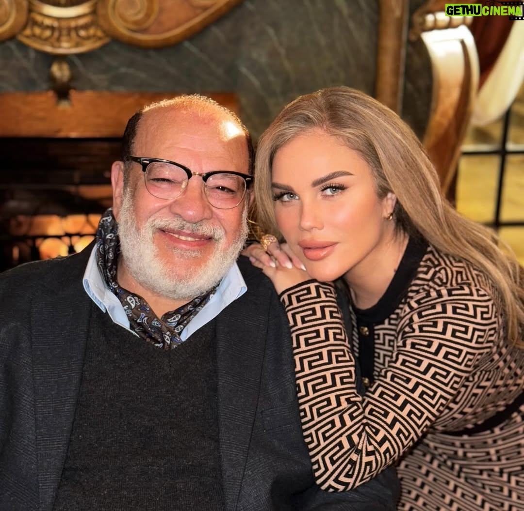 Nicole Saba - 125.5K Likes - الناس الحلوة دي وراها بلاوي😉ربنا يسترررر🤦♀️
@khaledselimofficial @anoushkaegypt @salahabdallah
#nicolesaba #نيكول_سابا #وتقابل_حبيب #رقية_العسكري🔥🔥