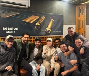 Nicole Saba Instagram - احنا عاملين"دوشة" 😉🎵

استنونا في حاجة روشة👍🏻🔥 

#dawsha #soon #nicolesaba #نيكول_سابا #رقية_العسكري #دوشة #new #hit