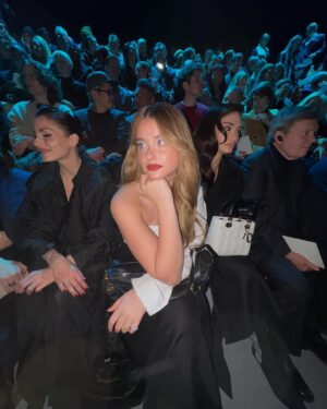 Nicole Wallace Instagram - Always a pleasure @dior @diorbeauty #DiorAW25 💫