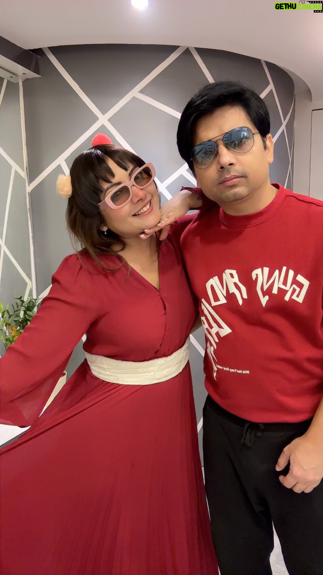 Nidhi Uttam - 1.4K Likes - Wish fool filled 😝🤓😂🙃😭
Relatable??😜
