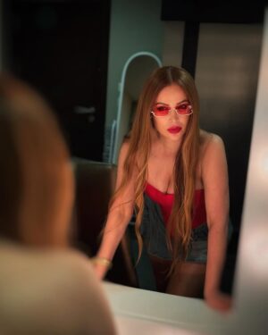 Nigar Jamal Instagram - ♥️ @cocacola_az 
Photo by @ayselxidirova