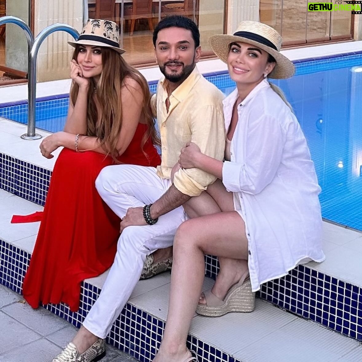 Nigar Jamal - 12.3K Likes - ♥️🥰😘 Gözəl sənətkarımız @faiqagayev mənim əzizlərim @vafaisazadeh @dilarakazimova xoş gəlmişsiniz!!!♥️🥳😘